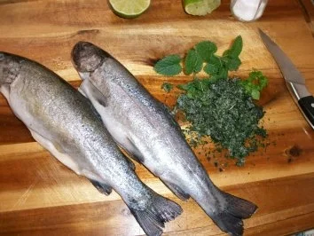 Regenbogenforelle gebraten mit Kartoffeln und Möhrengemüse - Rezept - Bild Nr. 4