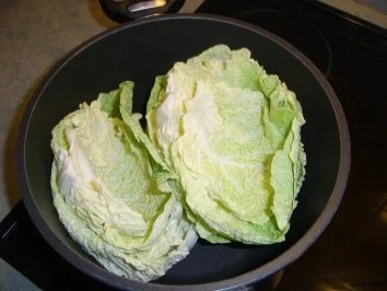 Thüringer Wirsingroulade mit Puten-Paprikafüllung - Rezept - Bild Nr. 3