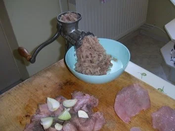 Thüringer Wirsingroulade mit Puten-Paprikafüllung - Rezept - Bild Nr. 6