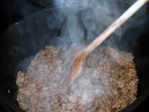 Spaghetti mit Hackfleisch-Rotwein-Sauce - Rezept - Bild Nr. 5