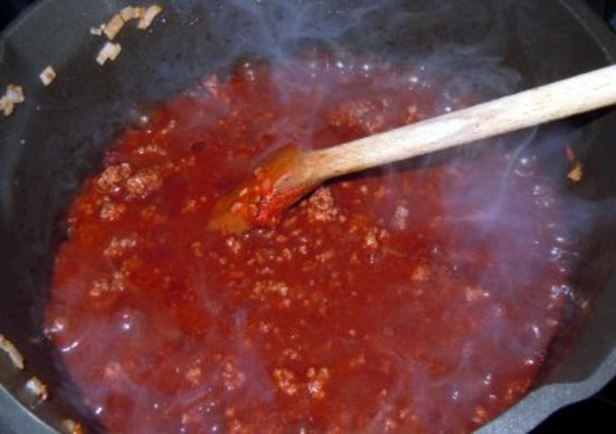 Spaghetti mit Hackfleisch-Rotwein-Sauce - Rezept - Bild Nr. 6