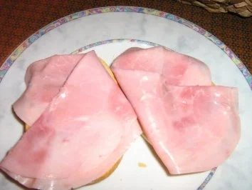 Rezept: Brötchen-Baguette mit Schinken und Tomaten Bild Nr. 3 Brötchen-Baguette mit Schinken und Tomaten - Rezept - Bild Nr. 3