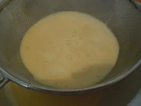 Rezept: Tonkabohnen-Creme mit marinierten Cranberries Bild Nr. 5 Tonkabohnen-Creme mit marinierten Cranberries - Rezept - Bild Nr. 5