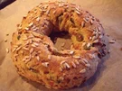 Rezept: Pikanter Hefebrot-Kranz Pikanter Hefebrot-Kranz - Rezept
