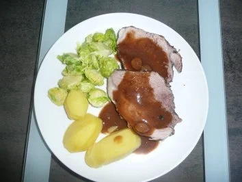 Rezept: Schweinebraten nach Art des Hauses Quell Schweinebraten nach Art des Hauses Quell - Rezept