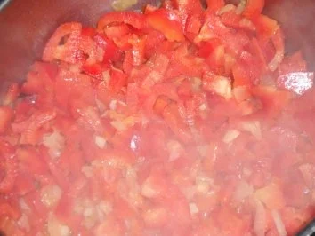 Rezept: Penne Riagte mit sahniger Paprika-Thunfisch-Sauce; hot Bild Nr. 7 Penne Riagte mit sahniger Paprika-Thunfisch-Sauce; hot - Rezept - Bild Nr. 7