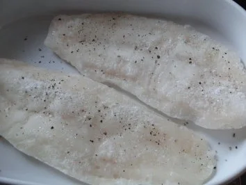 Fisch : Pangasius in Currysoße und Apfel mit viel Kräuter, serviert mit Basmati-Kokos-Reis - Rezept - Bild Nr. 2