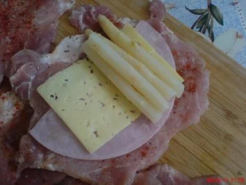 Rezept: BRATEN (FLEISCH):.....Schnitzelröllchen Bild Nr. 3 BRATEN (FLEISCH):.....Schnitzelröllchen - Rezept - Bild Nr. 3