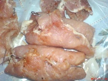 Rezept: BRATEN (FLEISCH):.....Schnitzelröllchen Bild Nr. 4 BRATEN (FLEISCH):.....Schnitzelröllchen - Rezept - Bild Nr. 4