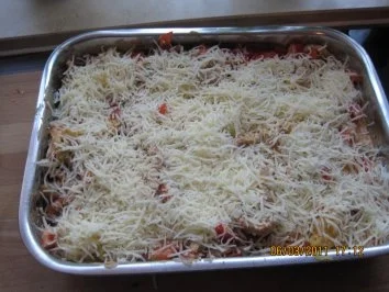 Rezept: Auflauf mit Schweinegeschnetzeltem,Kartoffeln,Oliven und Paprika Bild Nr. 10 Auflauf mit Schweinegeschnetzeltem,Kartoffeln,Oliven und Paprika - Rezept - Bild Nr. 10