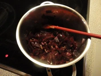 Rezept: asiatisches Rote Bete Süppchen Bild Nr. 4 asiatisches Rote Bete Süppchen - Rezept - Bild Nr. 4