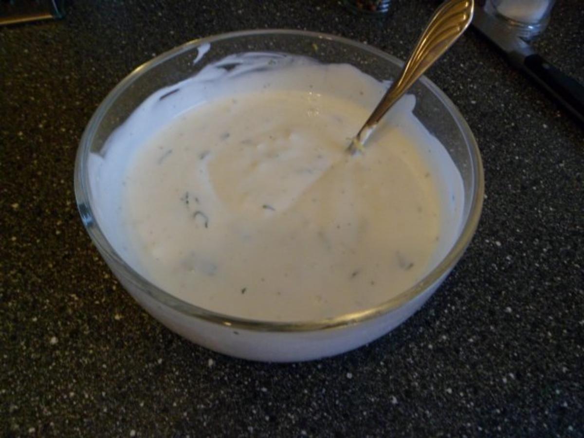 Lachs mit Kartoffeln und Joghurtsoße - Rezept - Bild Nr. 3