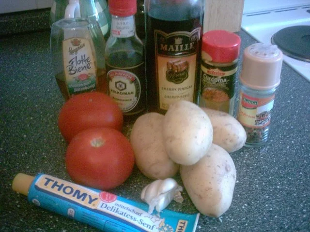 Rezept: Marinierte Kartoffel - Tomaten - Fächer Bild Nr. 2 Marinierte Kartoffel - Tomaten - Fächer - Rezept - Bild Nr. 2