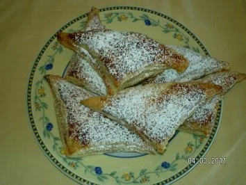 Rezept: Blätterteigteilchen Blätterteigteilchen - Rezept