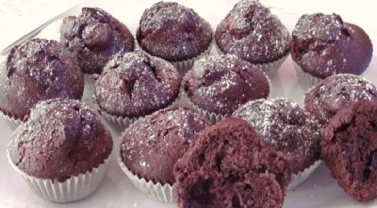 Bilder für ~was Süsses~ Schokoladen-Kirsch-Muffins - Rezept