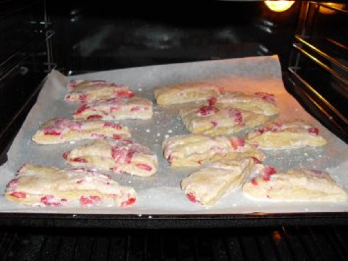 Erdbeer-Scones - Rezept - Bild Nr. 3