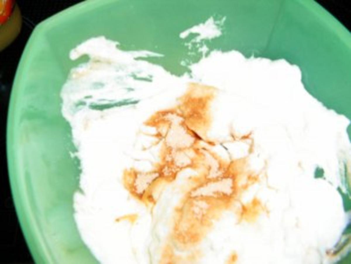 Quark-Joghurt-Apfelmuß-Dessert - Rezept - Bild Nr. 3