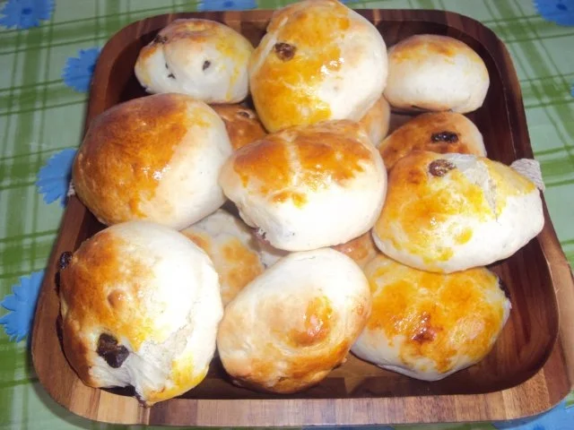 Rezept: Rosinenbrötchen Rosinenbrötchen - Rezept
