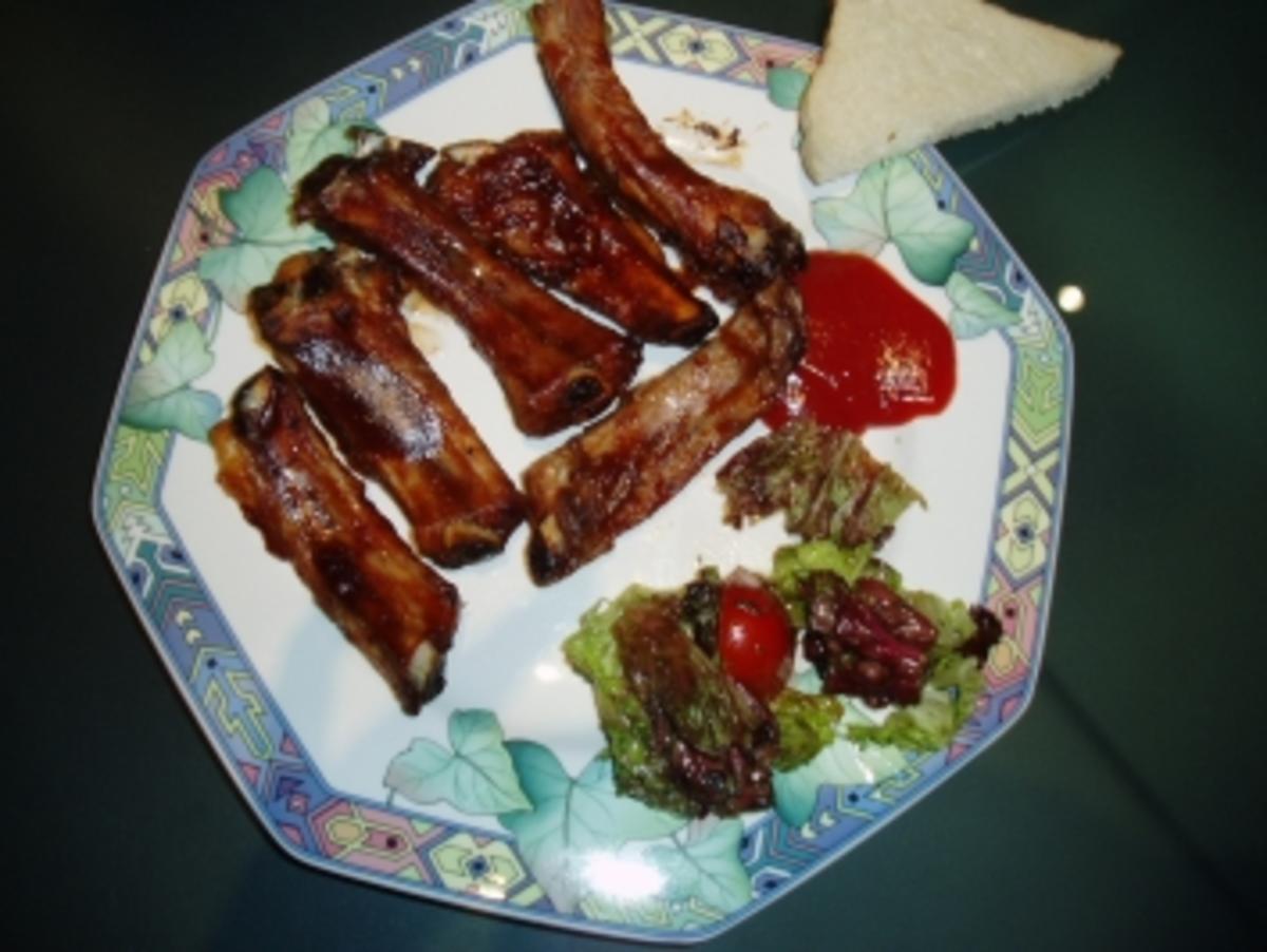 Bilder für Spareribs mit feuriger Honigglasur - Rezept