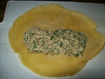 Rezept: Eiercannelloni Auflauf mit Hack-spinat-frischkäse füllung Bild Nr. 4 Eiercannelloni Auflauf mit Hack-spinat-frischkäse füllung - Rezept - Bild Nr. 4