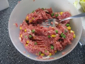 gefüllte Paprika mit Hackfleisch und Gemüse - Rezept - Bild Nr. 6