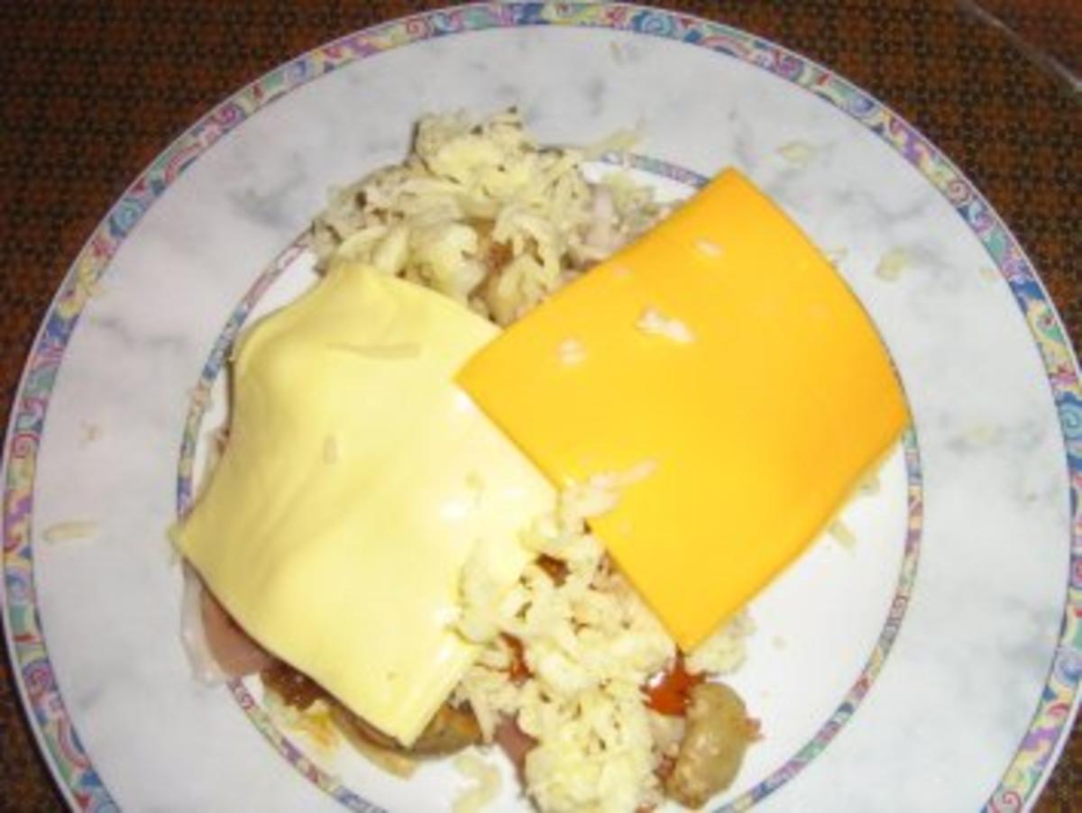 Champignontoast mit dreierlei Käse - Rezept - Bild Nr. 6