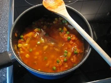 Djuvec-Reis Vegetarisch - roter Gemüsereis - Rezept - Bild Nr. 7