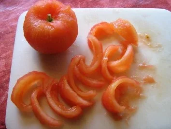 Kabeljaufilet auf Tomatensugo... - Rezept - Bild Nr. 3