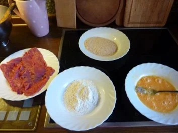 Rezept: Kalbschnitzel mit Couscoussalat Bild Nr. 3 Kalbschnitzel mit Couscoussalat - Rezept - Bild Nr. 3