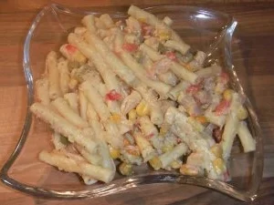 Nudelsalat mit Thunfisch - Rezept