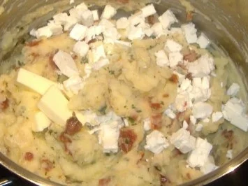 Gratiniertes Kalbssteak mit mediterranen Kartoffelpürree - Rezept - Bild Nr. 5