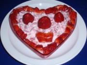 *Smiley-Dessert* Erdbeeren mit Quark - Rezept