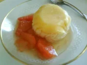 Grapefruit-Honigparfait mit Grapefruitfilets - Rezept
