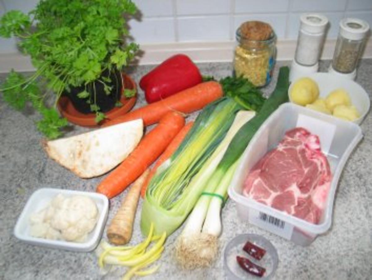 Bilder für Suppen + Eintöpfe: Alles Gemüse, das noch im Kühlschrank war - Rezept