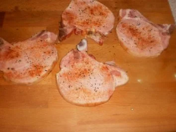 Kasseler-Koteletts mit Möhrenstampf - Rezept - Bild Nr. 8