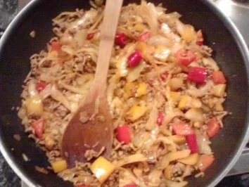 Rezept: Pikante Weißkraut-Pfanne Bild Nr. 3 Pikante Weißkraut-Pfanne - Rezept - Bild Nr. 3