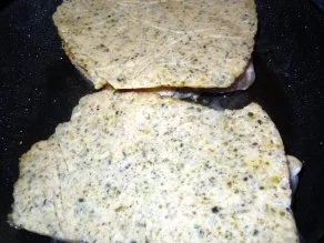 Rezept: Hähnchenbrust unter Pistazienhaube mit Tomaten-Apfel-Confit und Basmati-Reis Bild Nr. 8 Hähnchenbrust unter Pistazienhaube mit Tomaten-Apfel-Confit und Basmati-Reis - Rezept - Bild Nr. 8