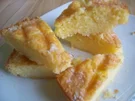 Saftigsaurer Zitronenkuchen - Rezept