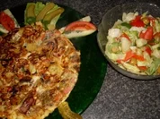 Rezept: Weseler Bauernomelette mit gem. Salat Weseler Bauernomelette mit gem. Salat - Rezept