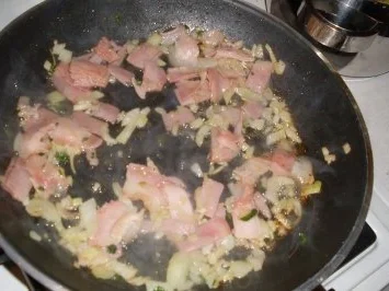 Rezept: Weseler Bauernomelette mit gem. Salat Bild Nr. 5 Weseler Bauernomelette mit gem. Salat - Rezept - Bild Nr. 5