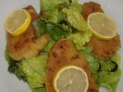 Blattsalate mit Kalbsschnitzelchen - Rezept