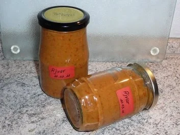 Soßen/Dip: Ajvar, Paprika-Auberginenmus mild - Rezept