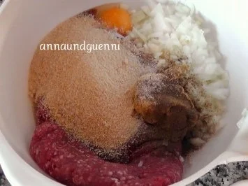 Rezept: Frikadellen mit gestoften Brechböhnchen.... Bild Nr. 3 Frikadellen mit gestoften Brechböhnchen.... - Rezept - Bild Nr. 3