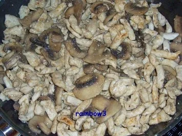 Rezept: Kochen: Hähnchen-Geschnetzeltes mit Pilzen Bild Nr. 6 Kochen: Hähnchen-Geschnetzeltes mit Pilzen - Rezept - Bild Nr. 6