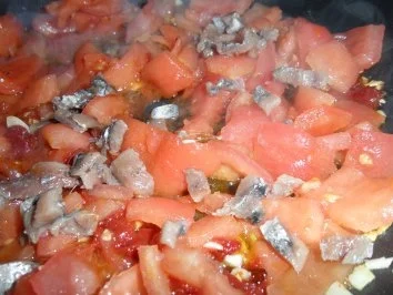 Rezept: Pasta alla Puttanesca Bild Nr. 10 Pasta alla Puttanesca - Rezept - Bild Nr. 10