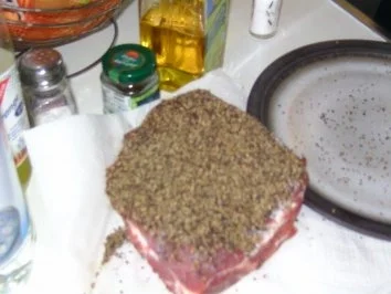 Rezept: Kotelettebraten mit Steakpfefferkruste Bild Nr. 2 Kotelettebraten mit Steakpfefferkruste - Rezept - Bild Nr. 2