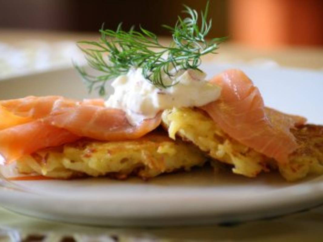 Apfel Meerrettich auf Lachs Rösti - einfach - von Erdbeere76