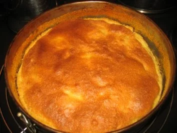 Rezept: Backwaren: Pfirsichkuchen mit Überzug Bild Nr. 3 Backwaren: Pfirsichkuchen mit Überzug - Rezept - Bild Nr. 3