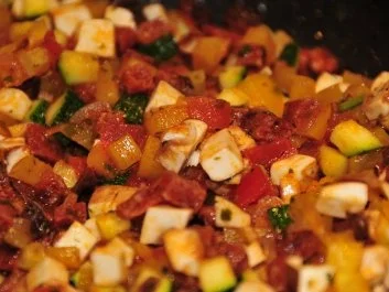 Rezept: Mini Quiche mit Chorizo Bild Nr. 4 Mini Quiche mit Chorizo - Rezept - Bild Nr. 4