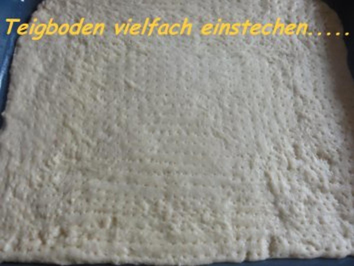 Hefe: APRIKOSEN BLECHKUCHEN mit Butterstreusel - schnell &amp; einfach ...